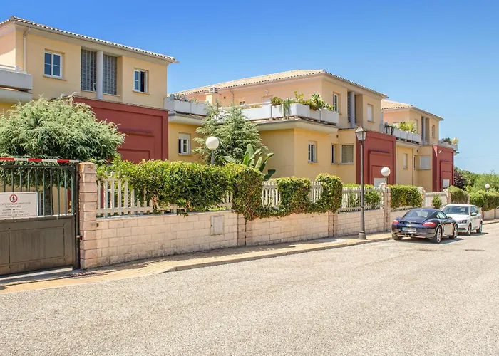 2 Bedroom Awesome In * Marbella