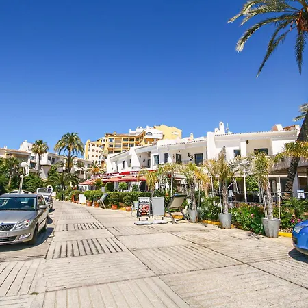 2 Bedroom Awesome In