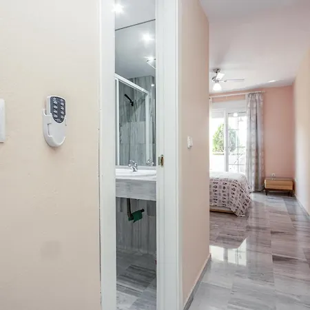 2 Bedroom Awesome In