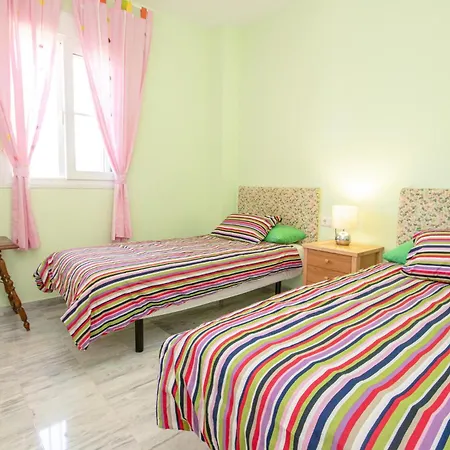 2 Bedroom Awesome In Lejlighed *