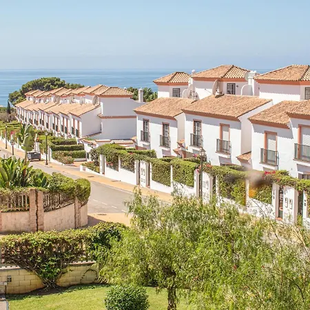 2 Bedroom Awesome In *