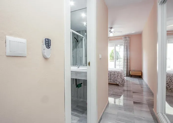 2 Bedroom Awesome In