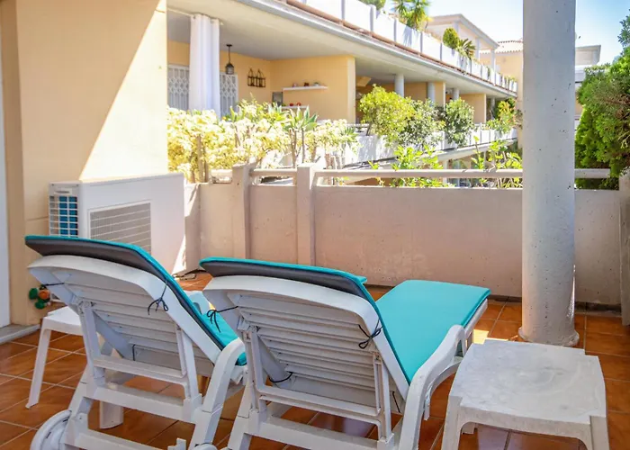 アパート 2 Bedroom Awesome In マルベーリャ